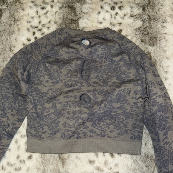 Aoxjox BUNDLE of 2 Cropped Workout Tops - Picture 7 of 10